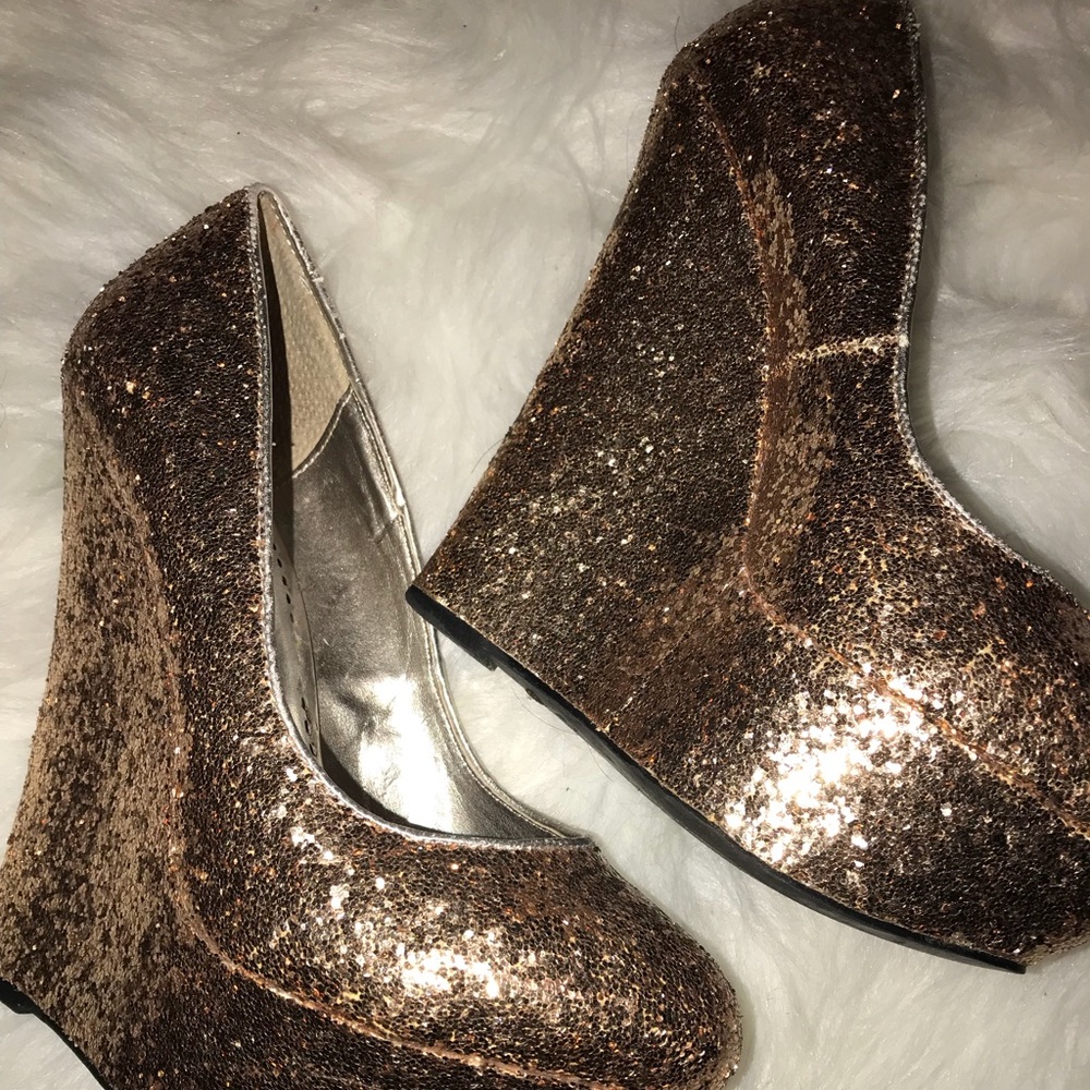 Gorgeous sparkly bebe heels